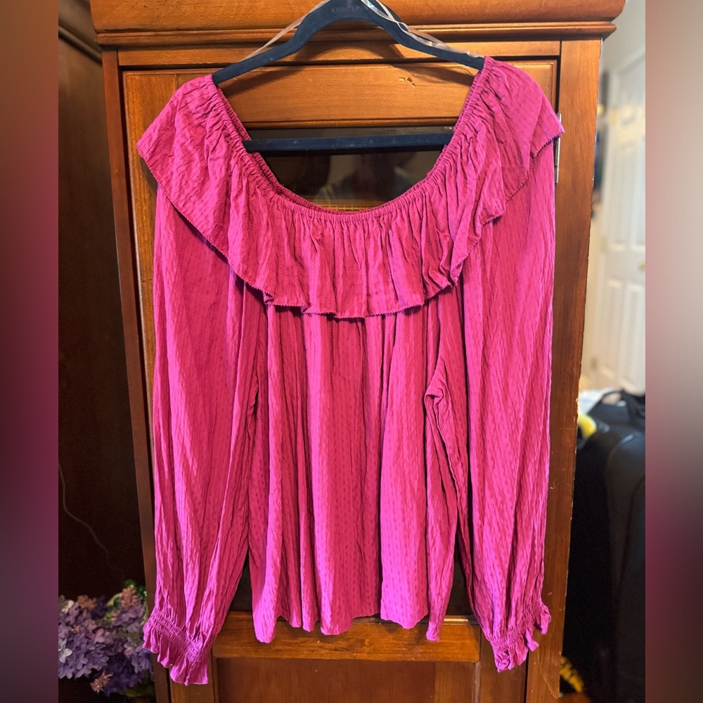 NWOT Absolutely Gorgeous Dark Pink Knox Rose Off the Shoulder Top size XXL